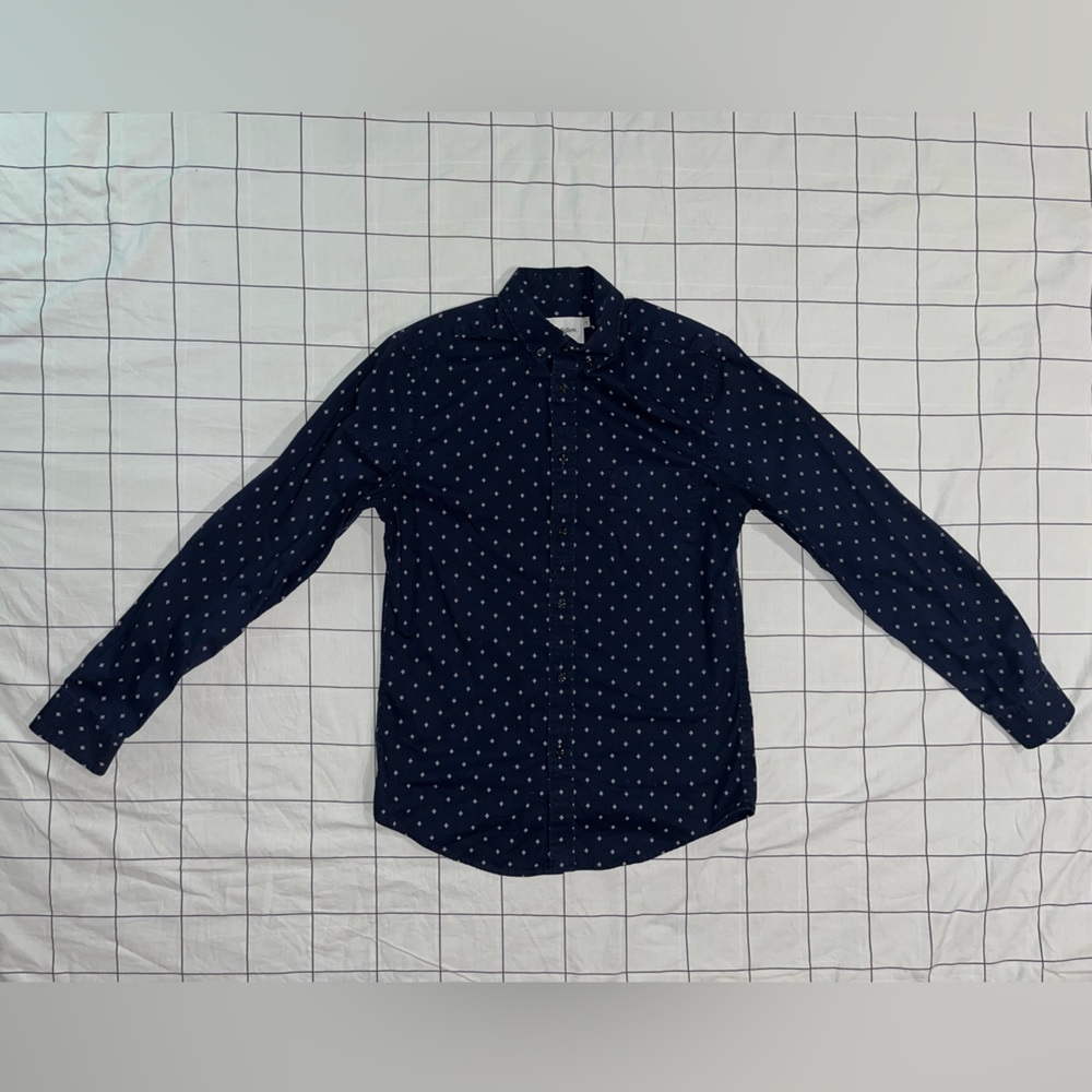 Good Fellow Dress shirt. Dark Blue Shirt with White Diamond Pattern.